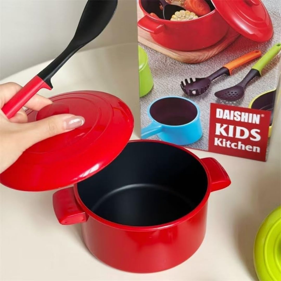 "Kitchen_Toy_Simulated_Cooking_Utensil_Set_ABS_Material_Cooking_Simulation_Baking_Learning_for_Ages_3_and_Up_Gift_Box"