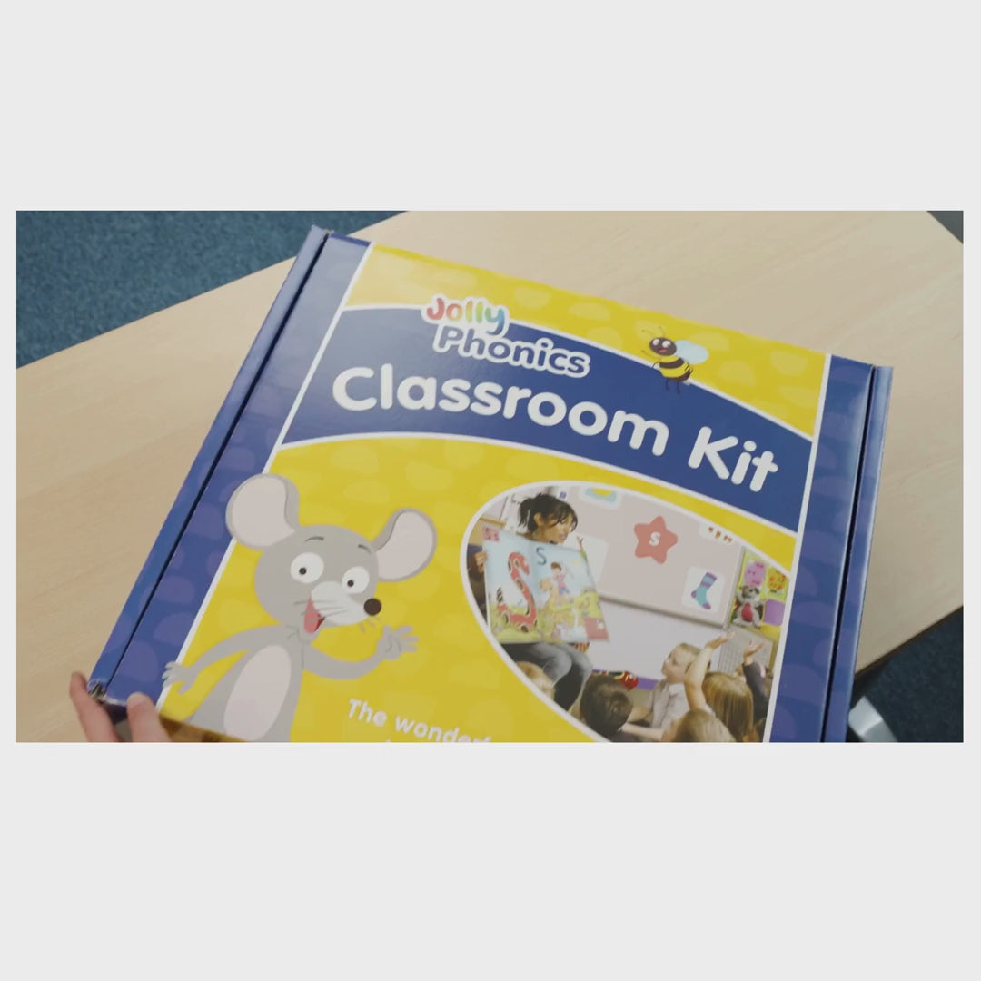 "Jolly phonics Classroom Kit"